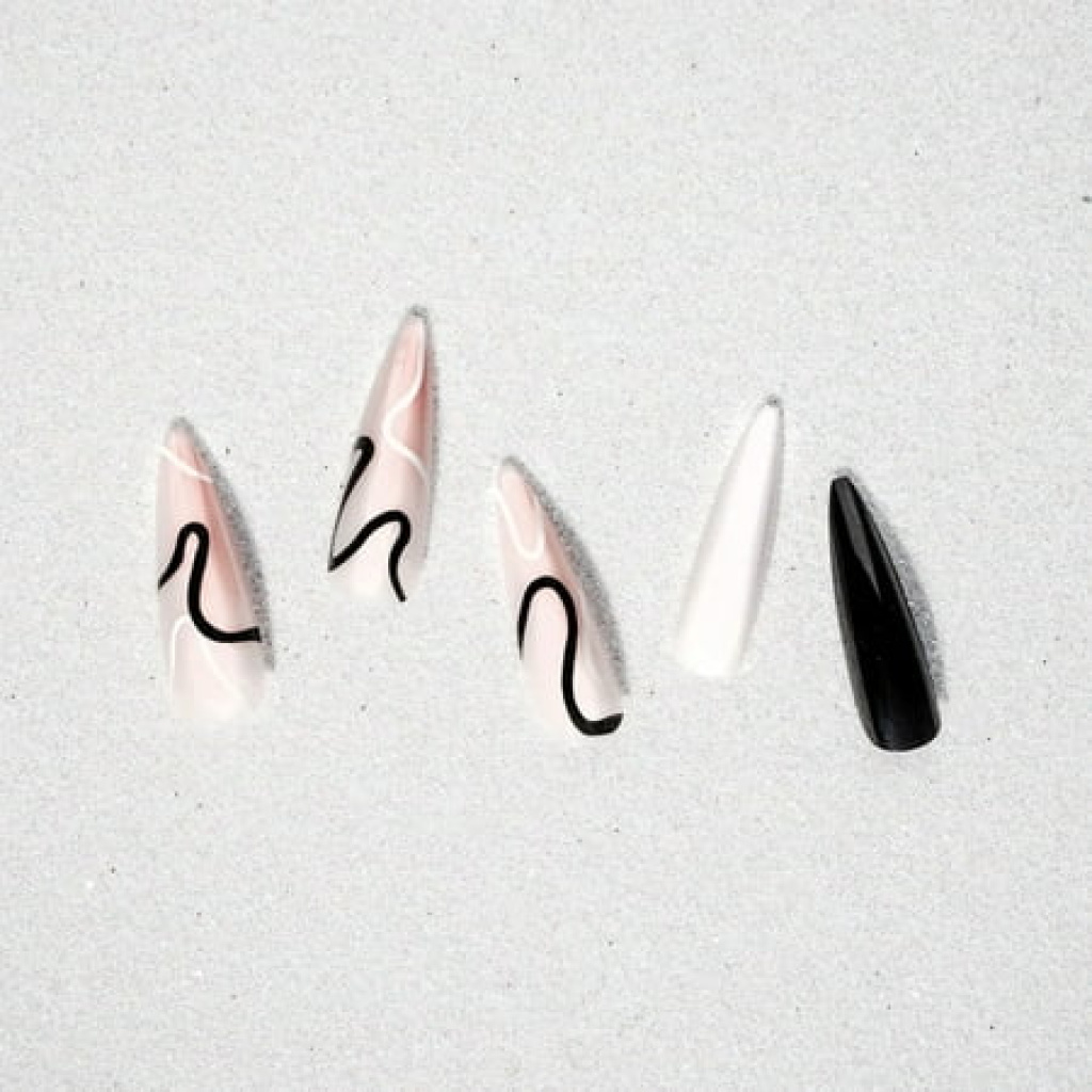 Ebin Nail Lux # 01
