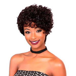 QUEEN PREETY WIG PINNED UP