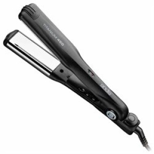 ANDIS TITAN F/IRON CURVED EDGE 1 1/2 IN
