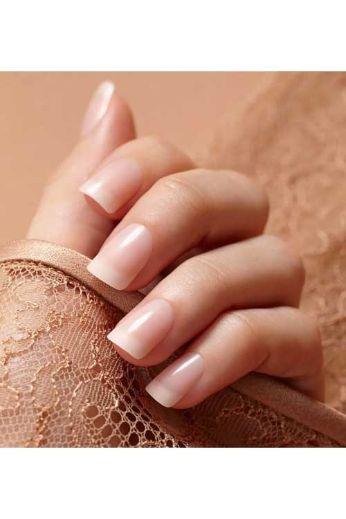 kiss-salon-acrylic-nude-french-nails-KAN01-model