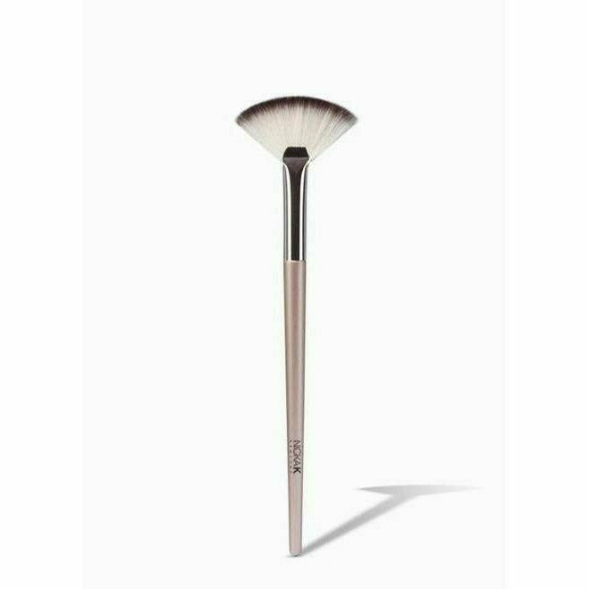 nicka-k-makeup-tools-tbpk09-mini-fan-nickak-beauty-play-makeup-brushes-15562411343958